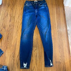 GOOD AMERICAN SKINNY JEANS. SIZE 2/26.